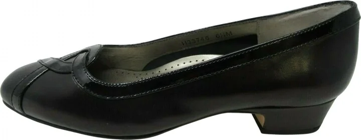Women's Cross Dress Shoes In Black Kid