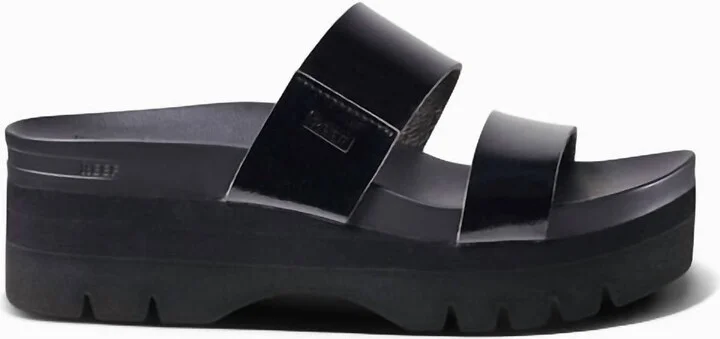 Women's Cushion Vista Higher Sandal In Black