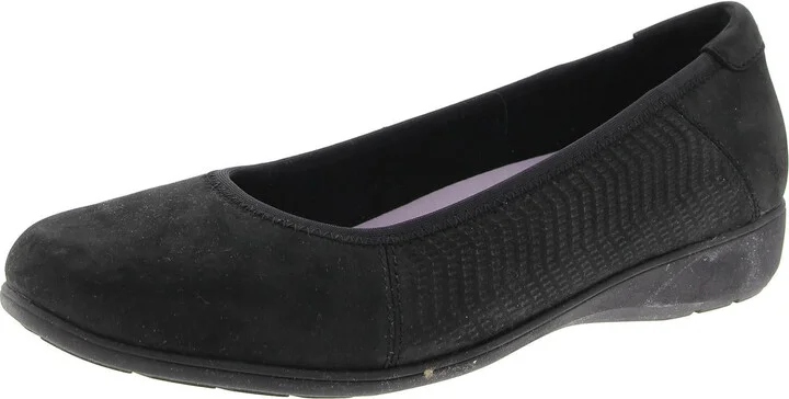 Womens Cushioned Footbed Faux Leather Ballet Flats