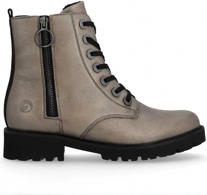Women's D8671-91 Boots In Dirty Silver