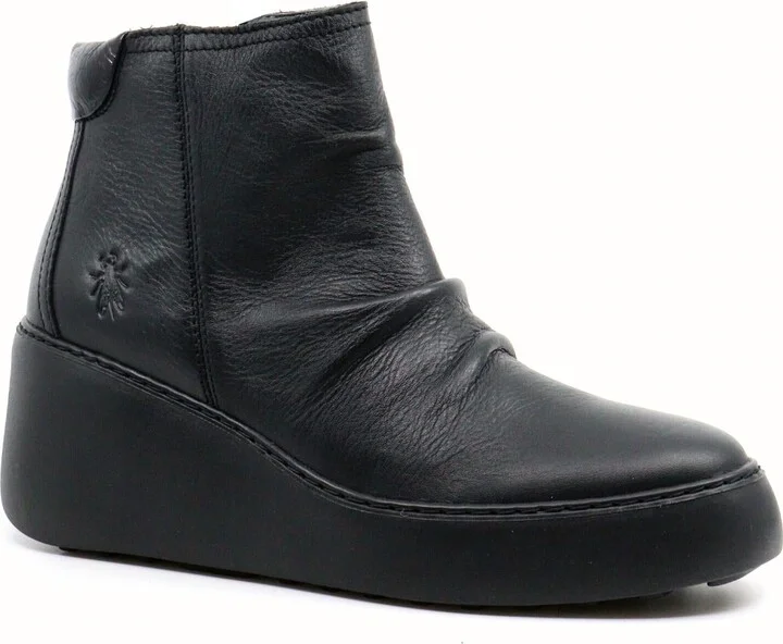 Women's Dabe Leather Boot In Black