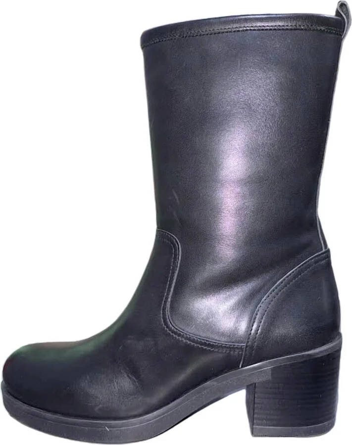 Women's Daniela Heeled Boots In Black Leather