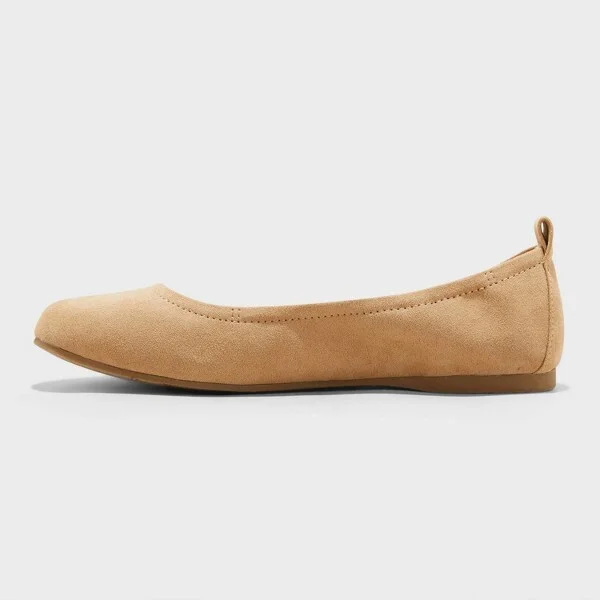 Women's Danielle Scrunch Ballet Flats with Memory Foam Insole - Universal Thread™ : Pull-On, Closed Round Toe - Image 2