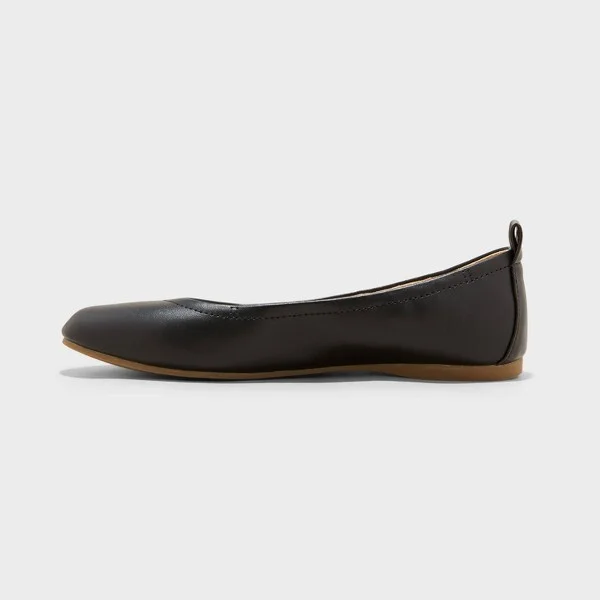 Women's Danielle Scrunch Ballet Flats with Memory Foam Insole - Universal Thread™ : Pull-On, Closed Round Toe - Image 4