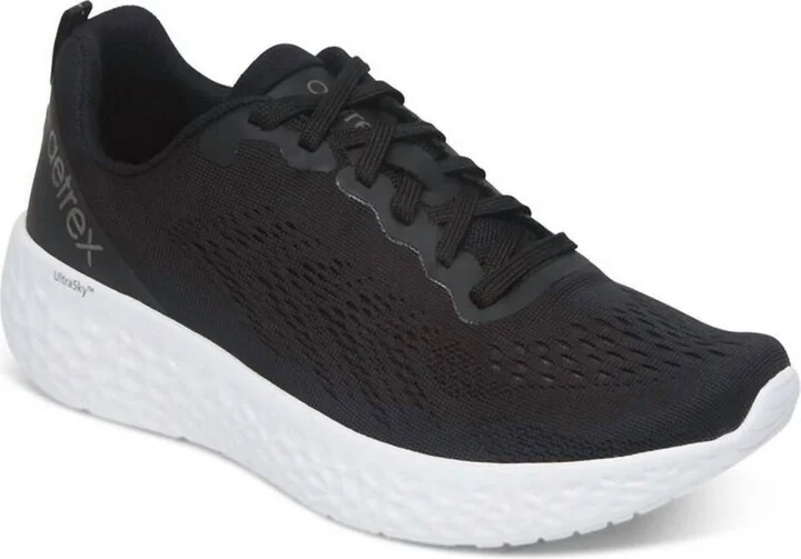 Women's Danika Sneaker In Black