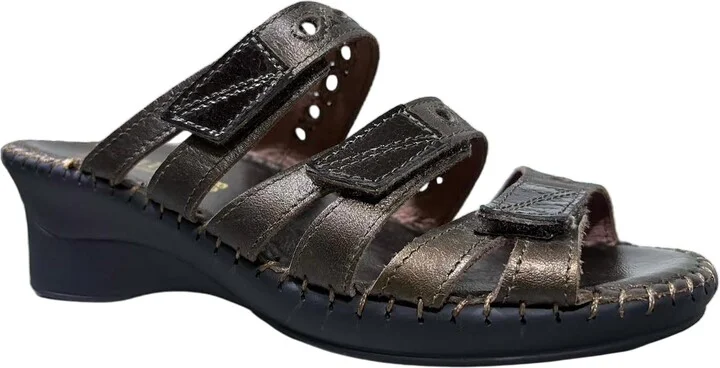 Women's Darlene Sandals In Brown