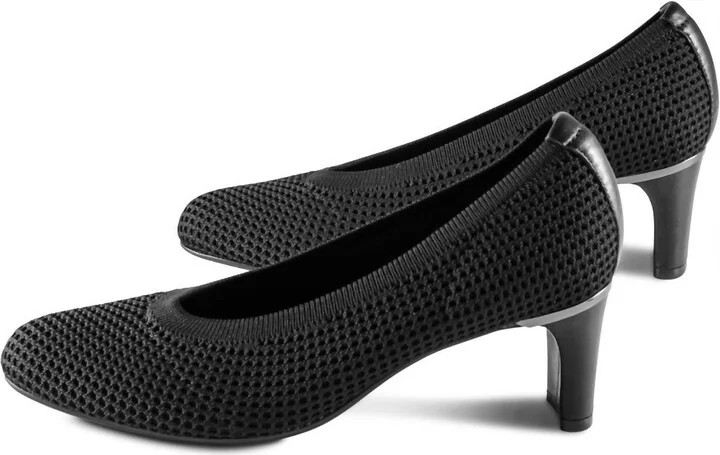 Women's Darrie Stretch Knit Pumps In Black