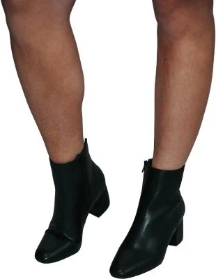 Women's Davinna Bootie - CHINESE LAUNDRY US8 - Image 2
