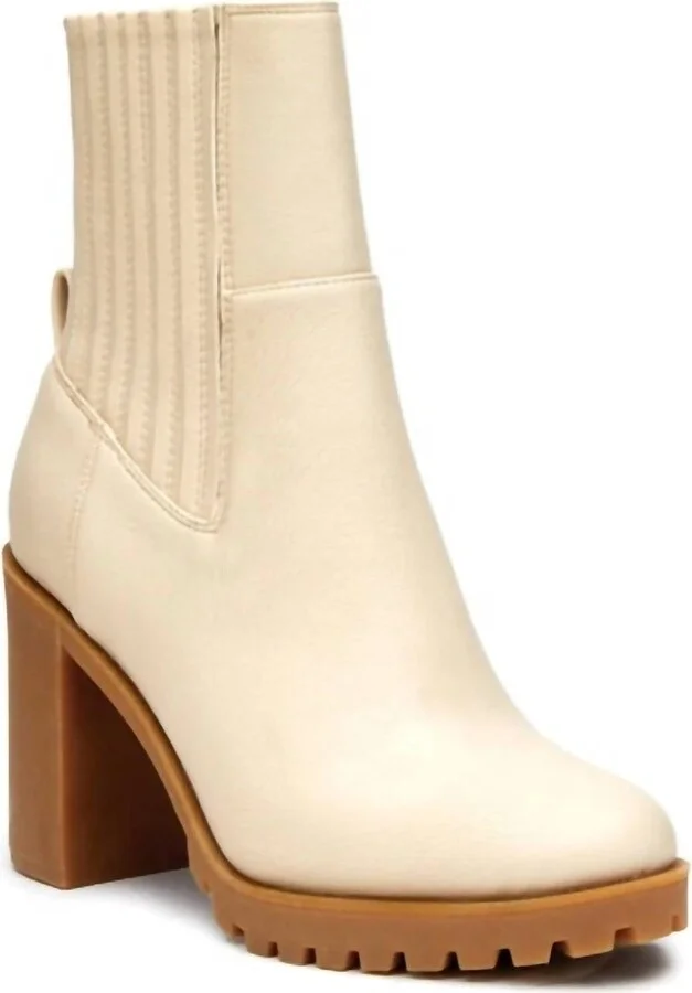 Women's Dean Booties In Ivory