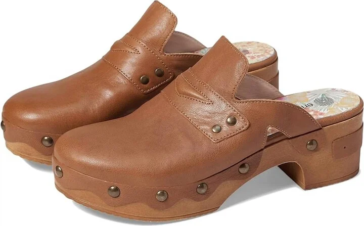 Women's Delphi Sandals In Cognac