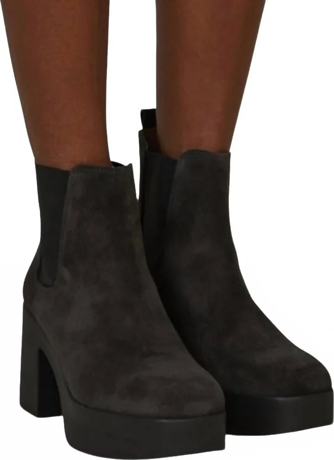 Women's Drue Suede Boots In Charcoal