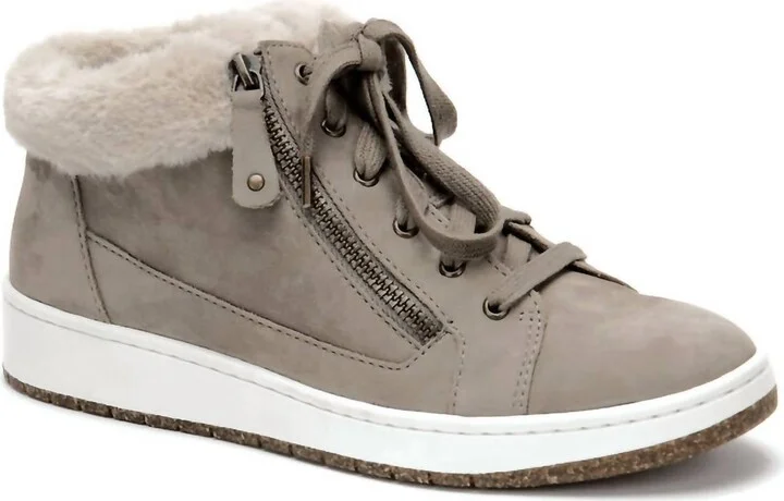 Women's Dylan Arch Support Sneaker In Taupe