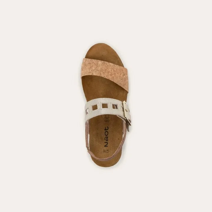 Women's Dynasty Sandal In Latte/cork/radiant Gold