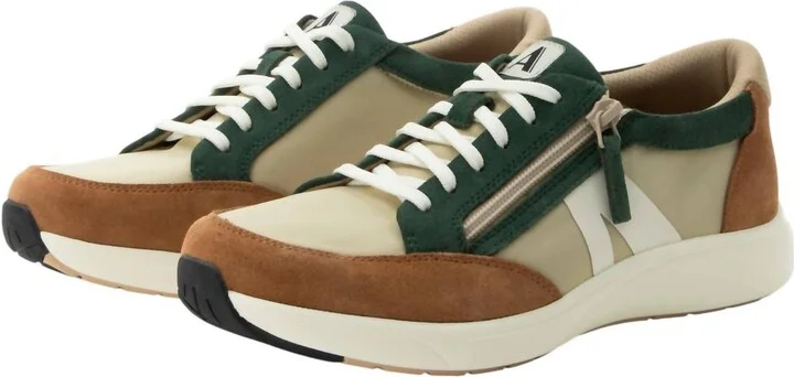 Women's Eazeer Sneakers In Nomad