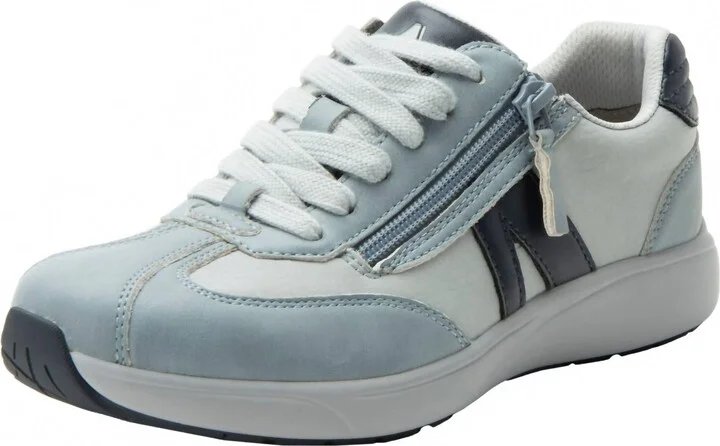 Women's Eazeer Sneakers In Retro Blue