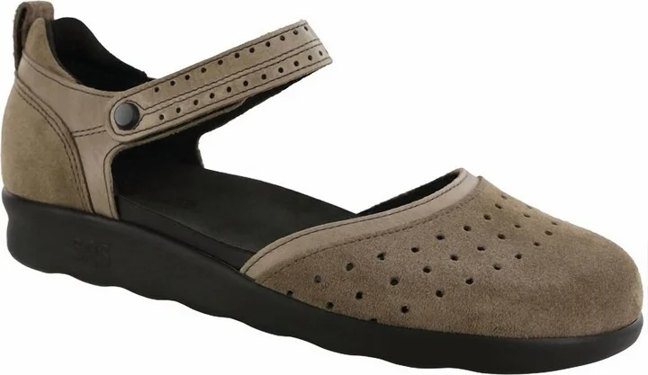 Women's Eden Mary Jane Shoes In Birch