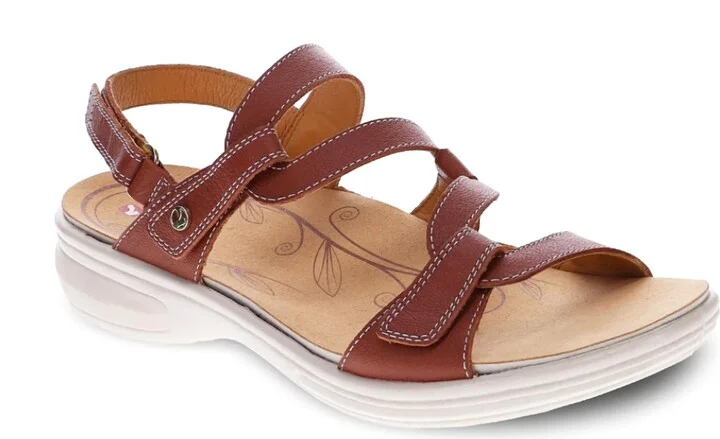 Women's Emerald 3 Strap Leather Sandals In Cognac