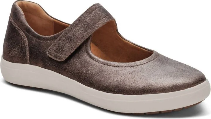 Women's Erica Sneakers In Bronze