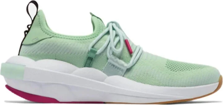 Women's Explorer Defy Low Sneaker In Sea Sprite, White