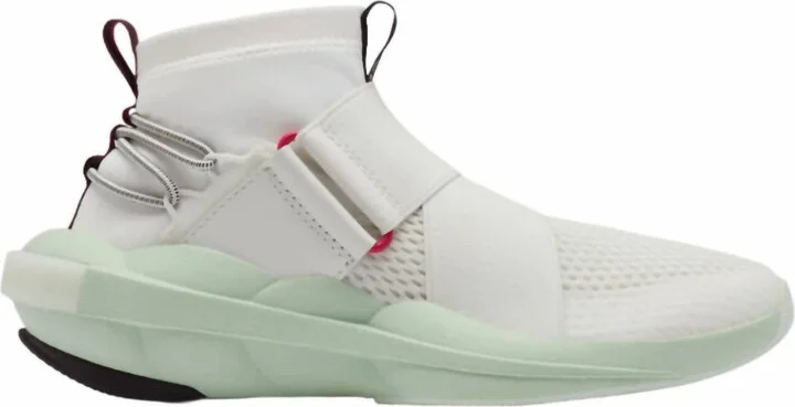 Women's Explorer Defy Mid Sneaker In Sea Salt, Sprite