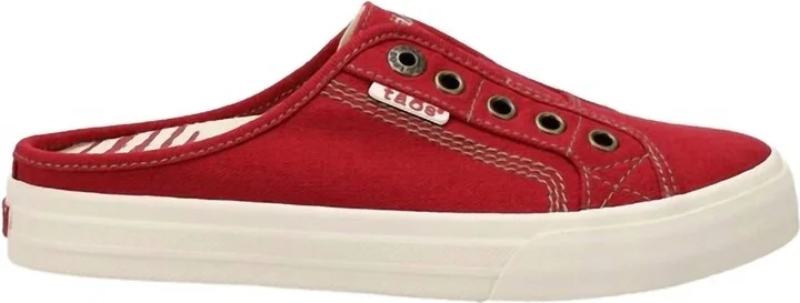 Women's Ez Soul Canvas Shoe In Red