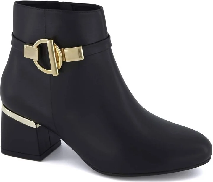 Women's Fashion Boots With Side Zipper In Black