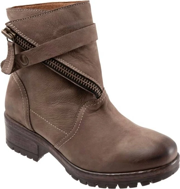 Women's Fast Boots In Taupe