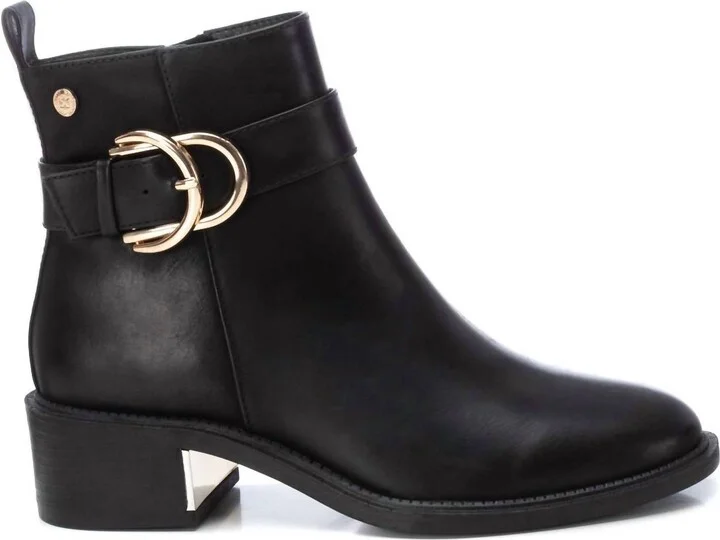 Women's Faux Leather Booties In Black