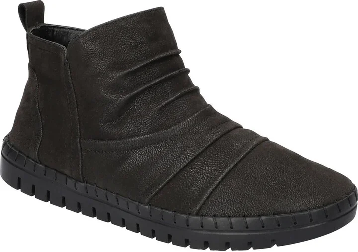 Womens Faux Suede Ankle Booties