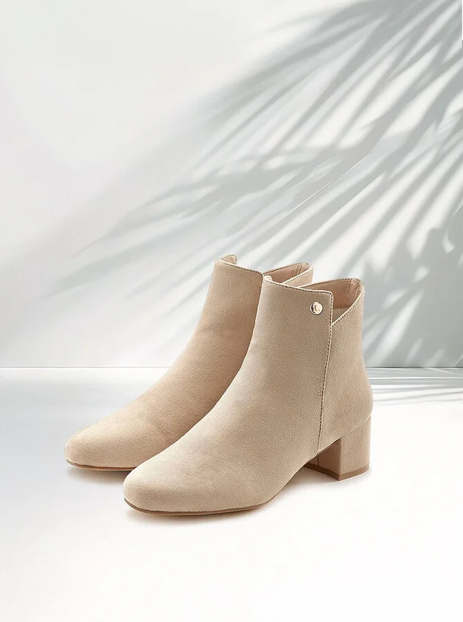 Women's Faux Suede Booties