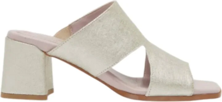 Women's Femie Slide Sandals - Medium/wide In Plantino Saffio