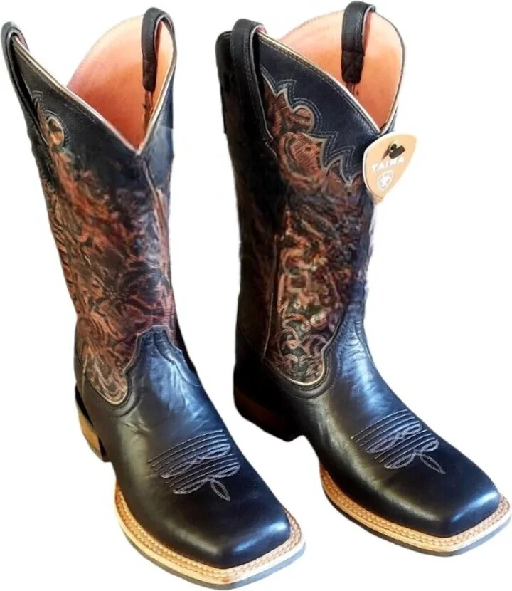 Women's Fiona Floral Embossed Boot In Midnight Black