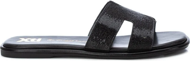 Women's Flat Sandals By XTI