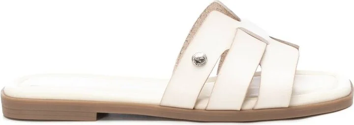 Women's Flat Sandals By XTI