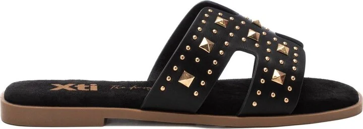 Women's Flat Sandals By XTI