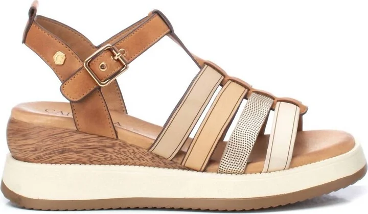 Women's Flat Sandals In Camel