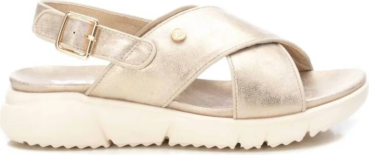 Women's Flat Sandals In Gold