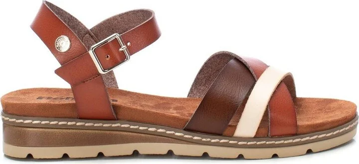 Women's Flat Strappy Sandals By Xti