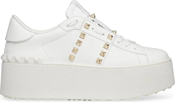 Women's Flatform Rockstud Untitled Sneakers In Calfskin - White - Size 7