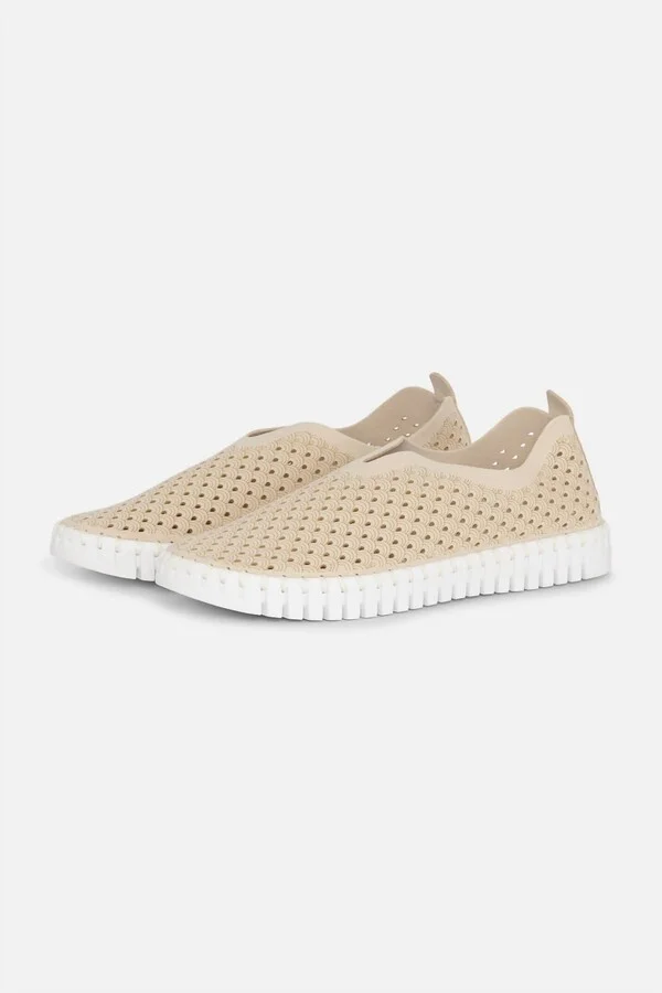 beige
