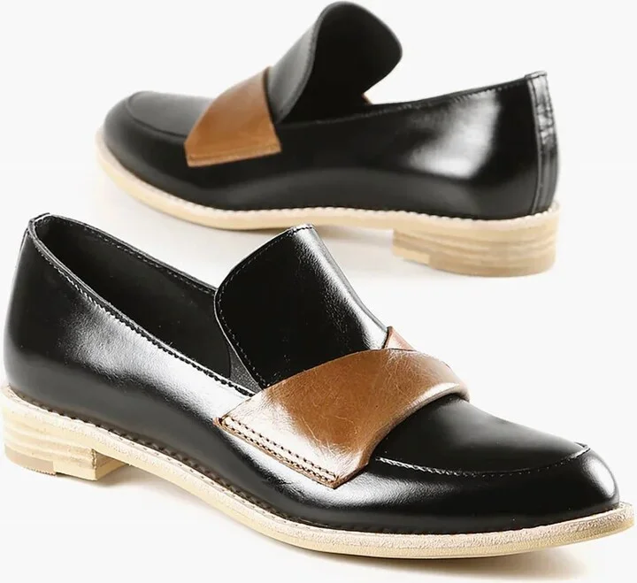 Women's Flatsash Cowman Loafer In Black