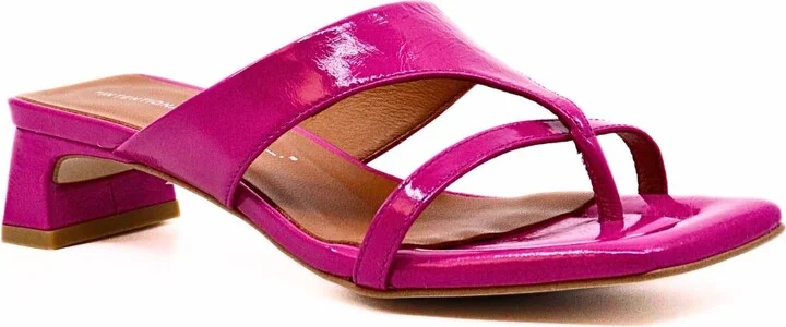 Women's Flume Sandal In Flamingo