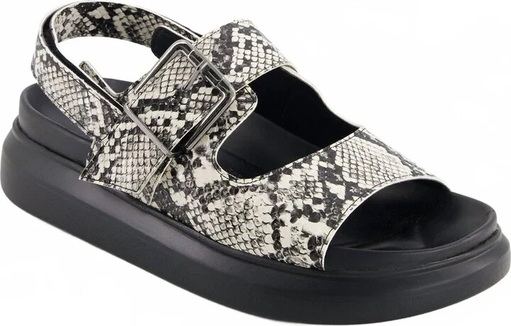 Women's Footbed Sandal In Multicolored