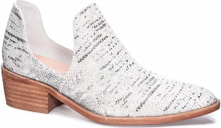 Women's Fortune Ankle Boot In Lizard White/black