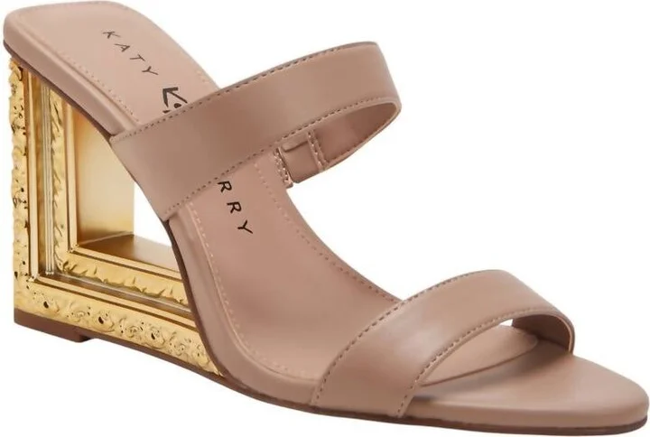 Women's Framing Wedge In True Taupe