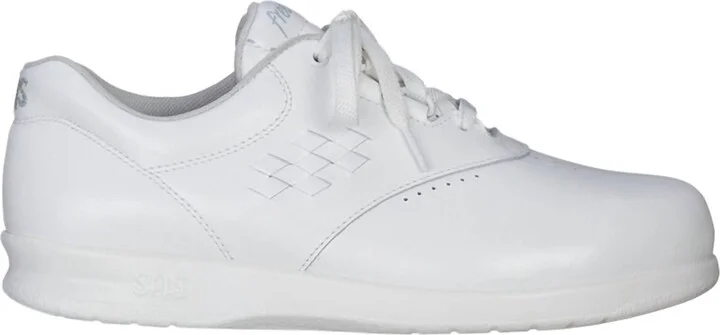 Women's Freetime Walking Shoe In White