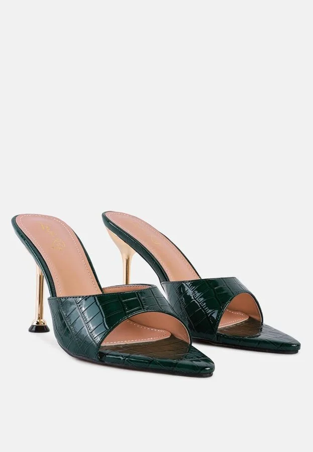 Womens French Cut Croc Texture Patent Faux Leather Sandals - Image 6