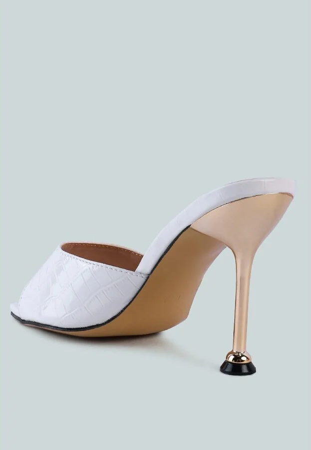 Womens French Cut Croc Texture Patent Faux Leather Sandals - Image 8