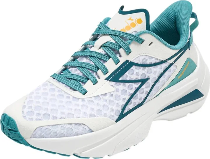 Women's Frequenza Running Shoes In White/colonial Bl/dusty Turquois