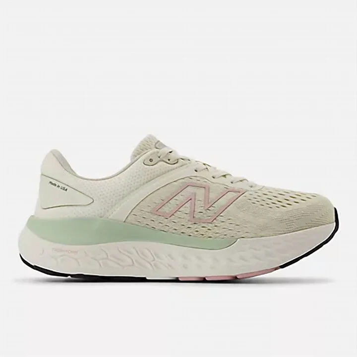Women's Fresh Foam X 1540V4 Sneakers In Turtledove/silver Moss W1540Tg4